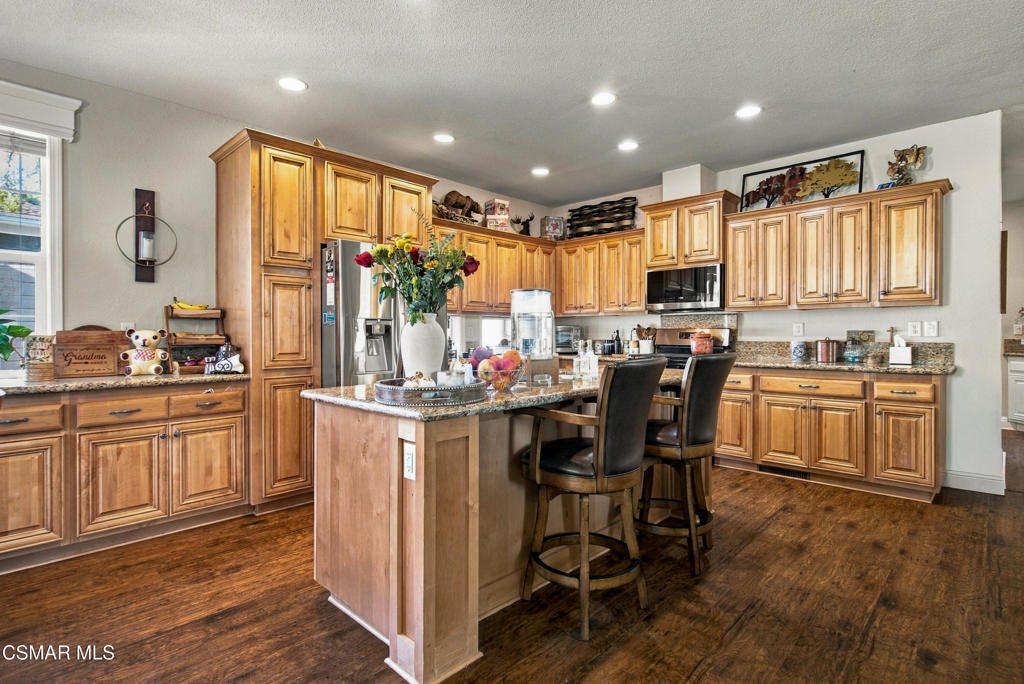 15455 Glenoaks Boulevard 414