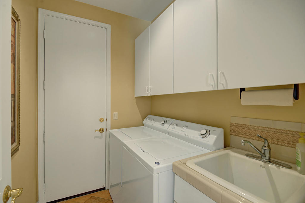 The Palms - Residential