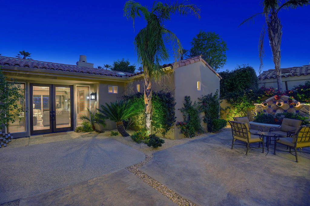 The Palms - Residential