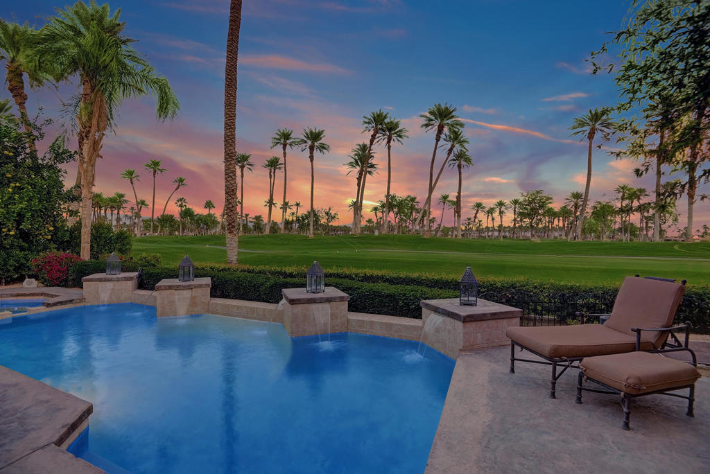 The Palms - Residential