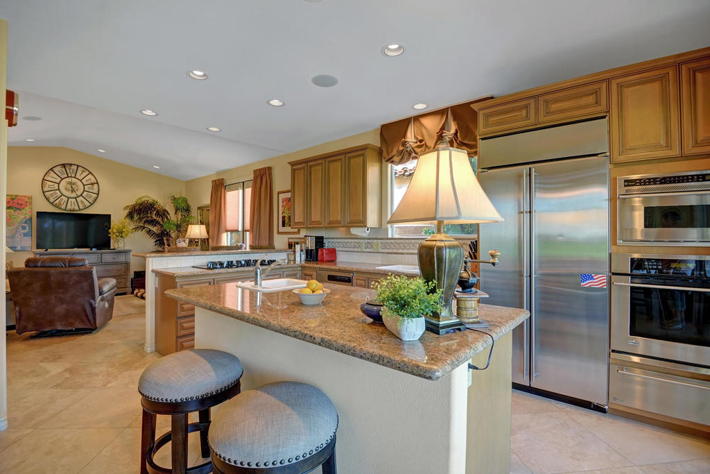 The Palms - Residential