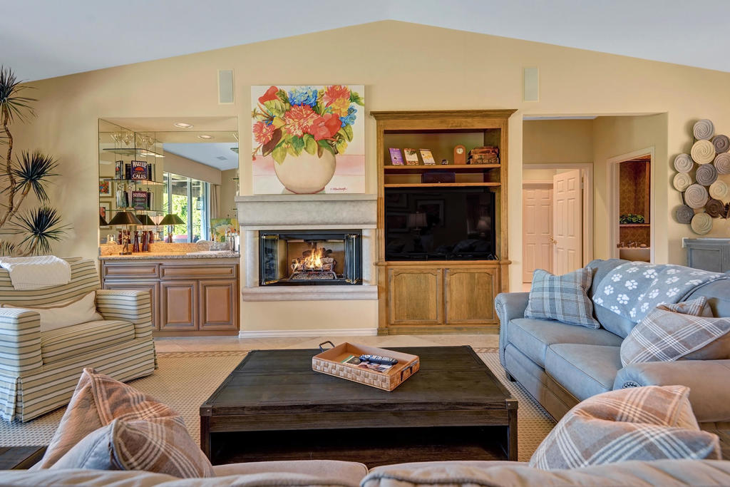 The Palms - Residential