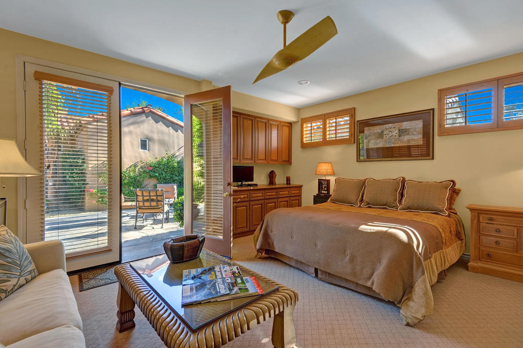 The Palms - Residential