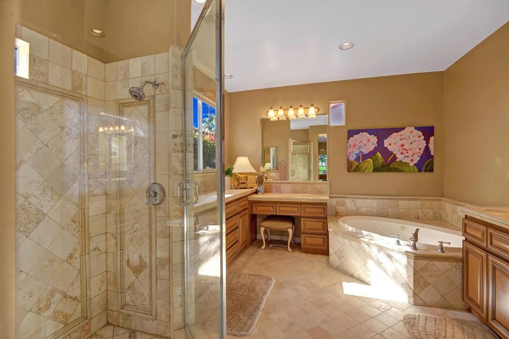 The Palms - Residential