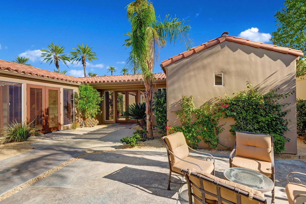 The Palms - Residential