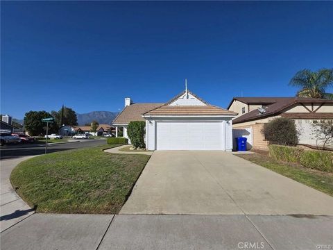 Photo of 7296 Parkside PL, Rancho Cucamonga, CA 91701 (MLS # CV26104830)