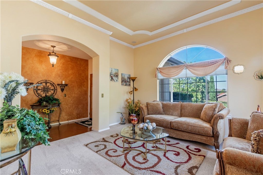 1600 Riverglen Drive