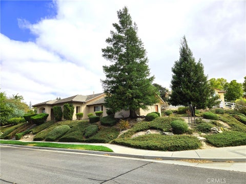 Tiny photo for 1600 Riverglen Drive, Paso Robles, CA 93446 (MLS # NS26221706)