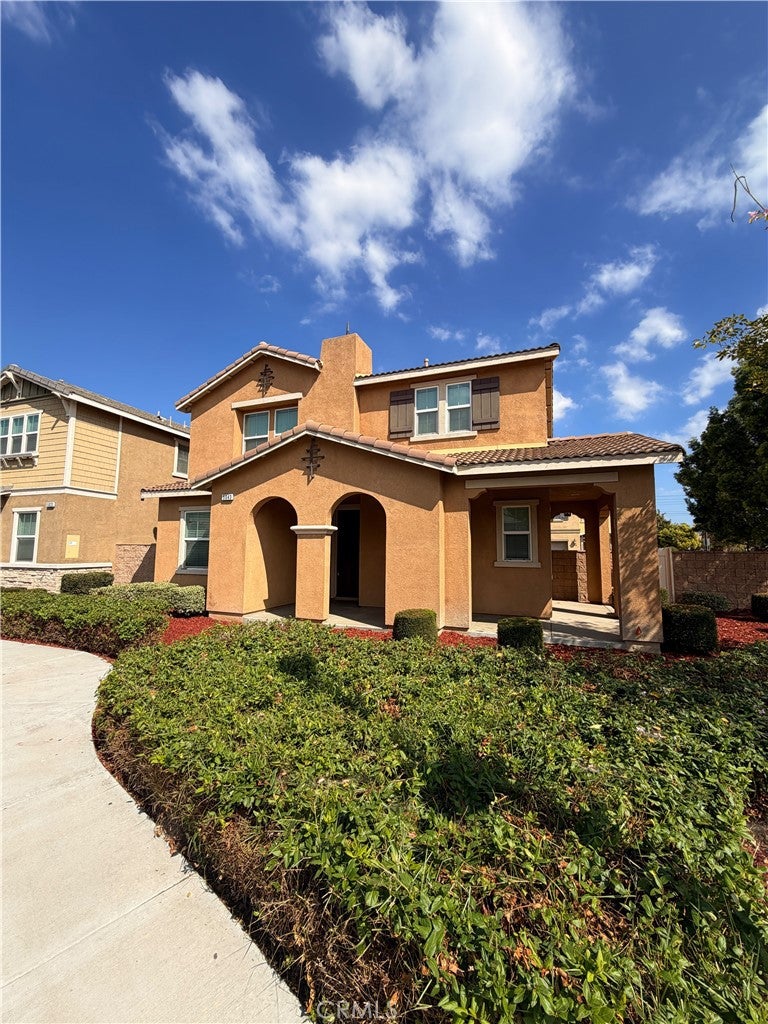 5043 S Centennial