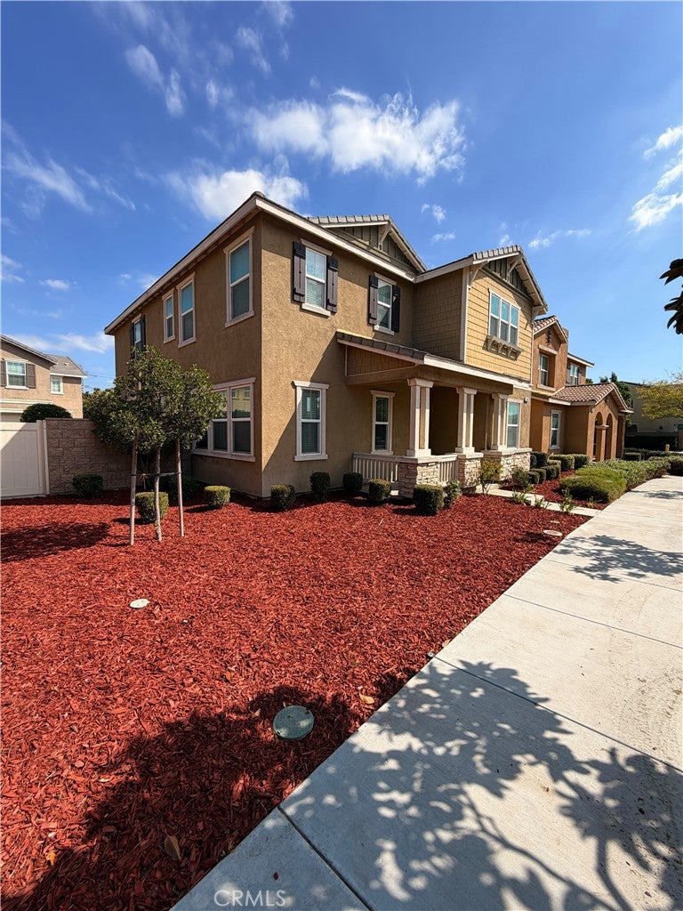 5043 S Centennial