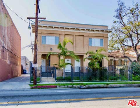 Photo of 1839 Arlington Avenue, Los Angeles, CA 90019 (MLS # 26871421)