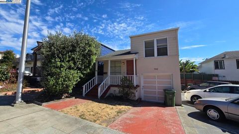 Photo of 702 Solano Ave, Albany, CA 94706 (MLS # 41113384)