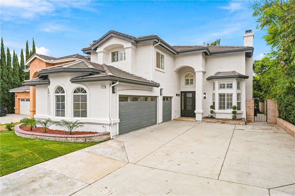 19123 Breckelle