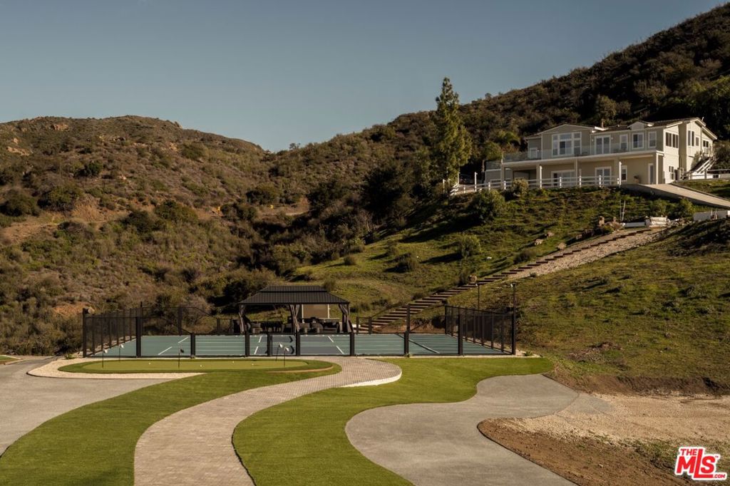 Photo of 265 Westlake Boulevard, Malibu, CA 90265 (MLS # 26997849)
