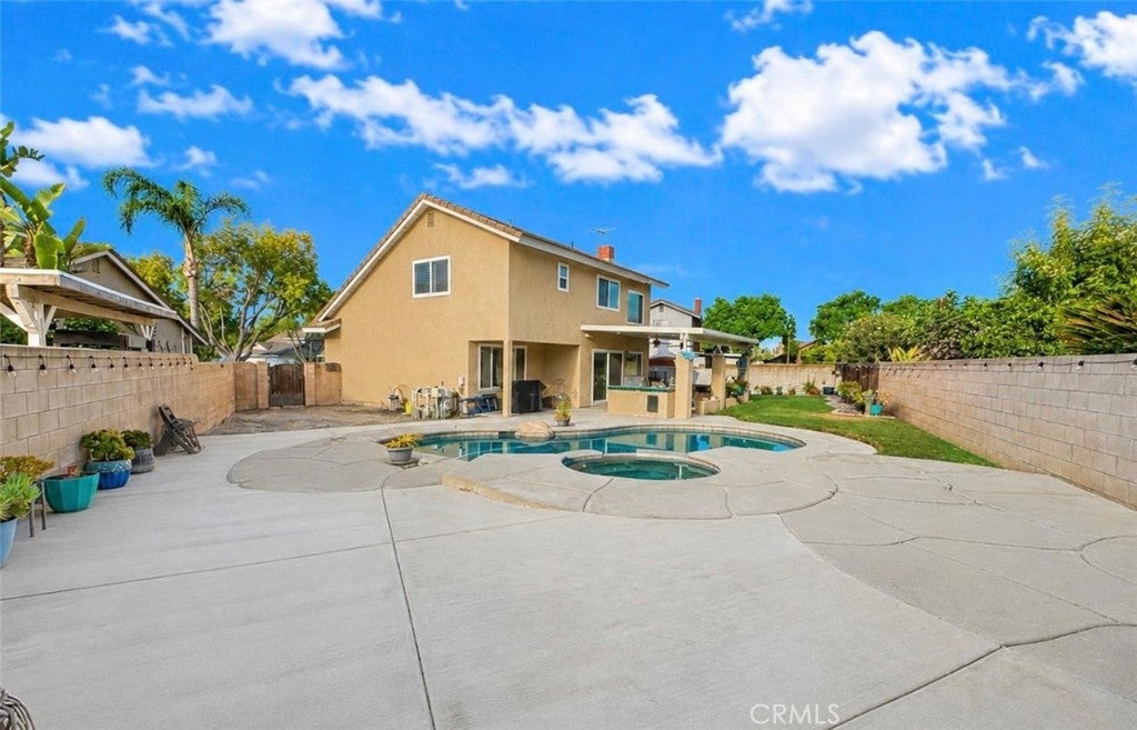 13842 Dartmouth Court