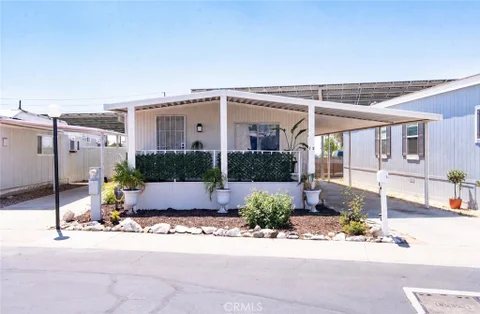 5580 Moreno St, Montclair, CA 91763 - MLS#: MB26204008