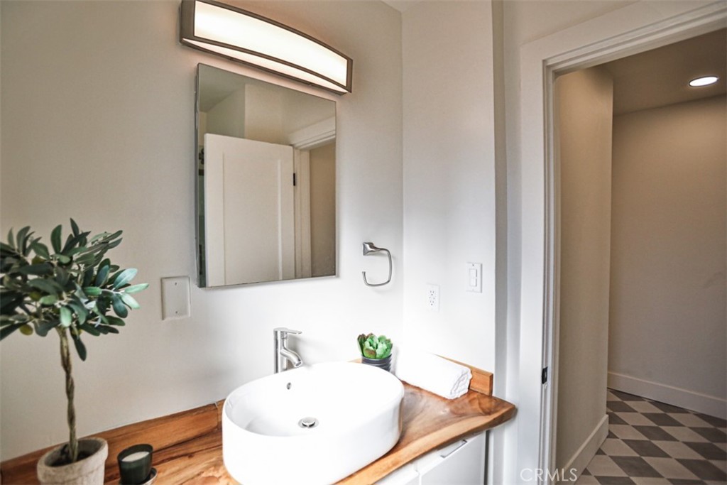 North Long Beach (NLB) - Residential