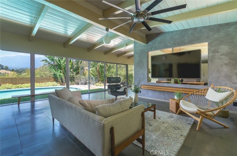 Property photo of 2770 Mira Vista Drive, Glendale, CA 91208