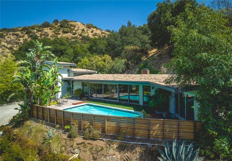 Photo of 2770 Mira Vista Drive, Glendale, CA 91208 (MLS # PF26117325)