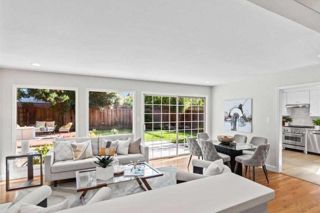 1126 Plymouth Drive
