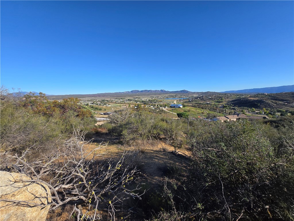 875 Lake Canyon