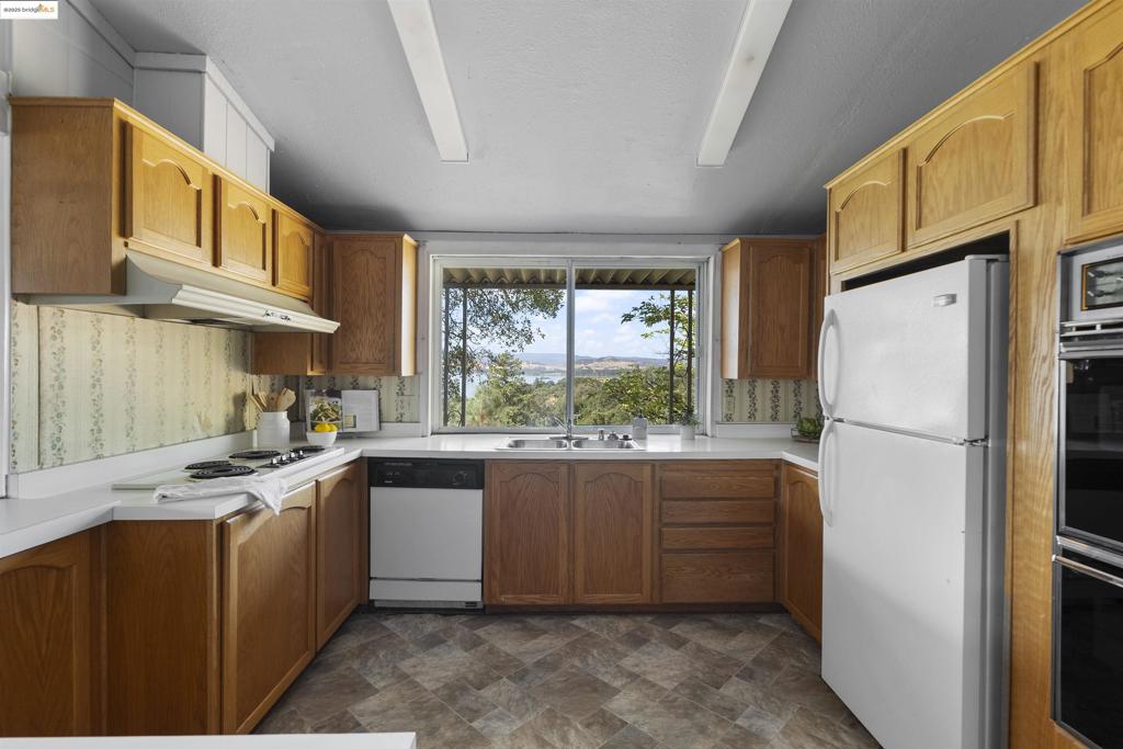 CLEARLAKE - Residential