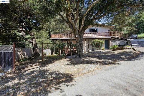 Photo of 601 Burns Ave Ave, Aptos, CA 95003 (MLS # 41128817)