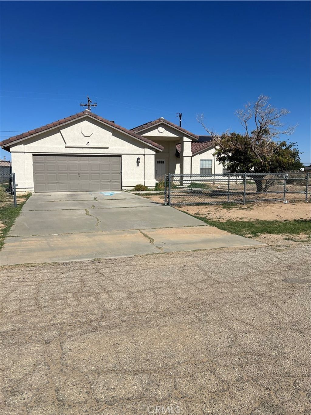 Photo of 8701 Underwood Ave, California City, CA 93505 (MLS # SR25238702)
