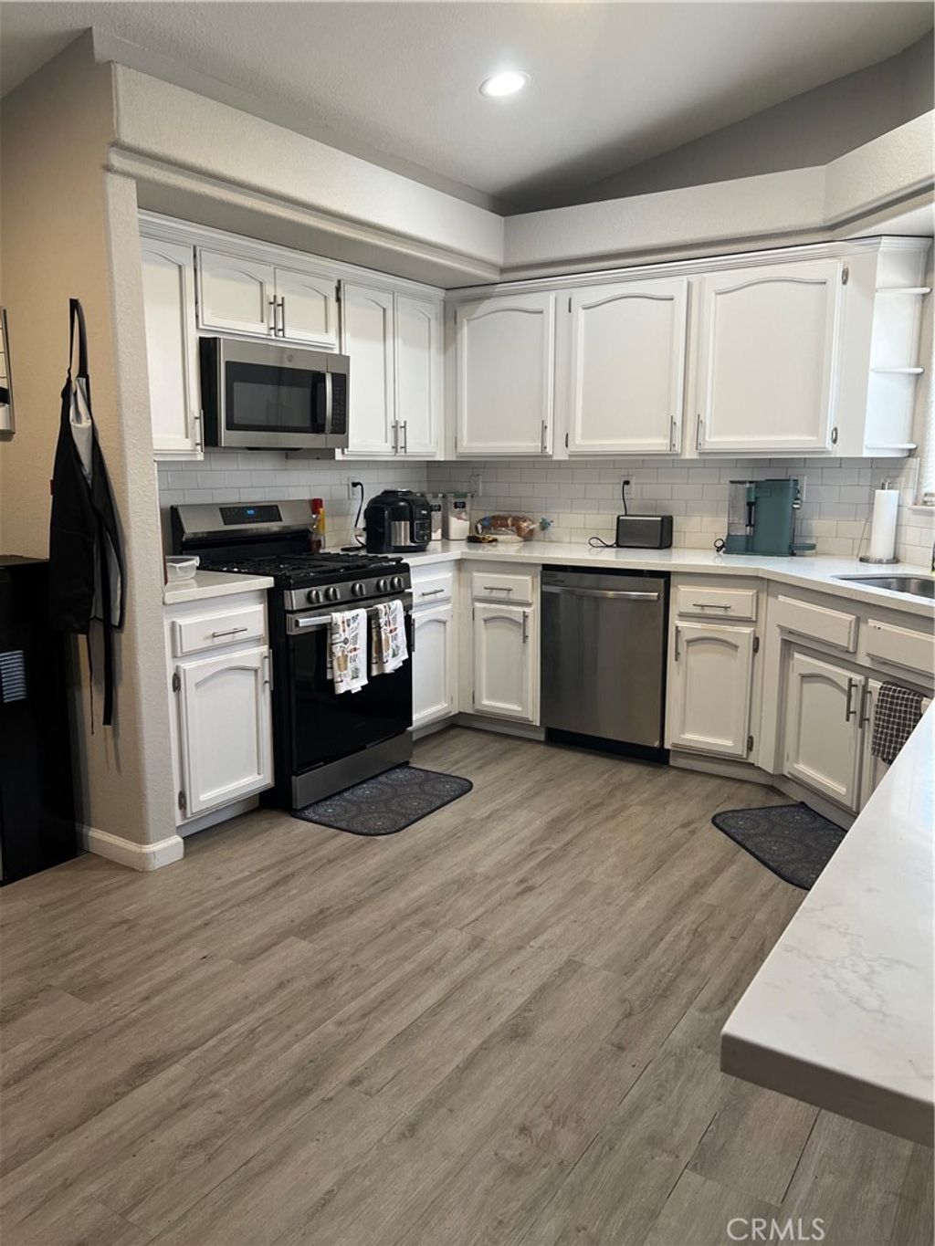 Photo of 8701 Underwood Ave, California City, CA 93505 (MLS # SR25238702)