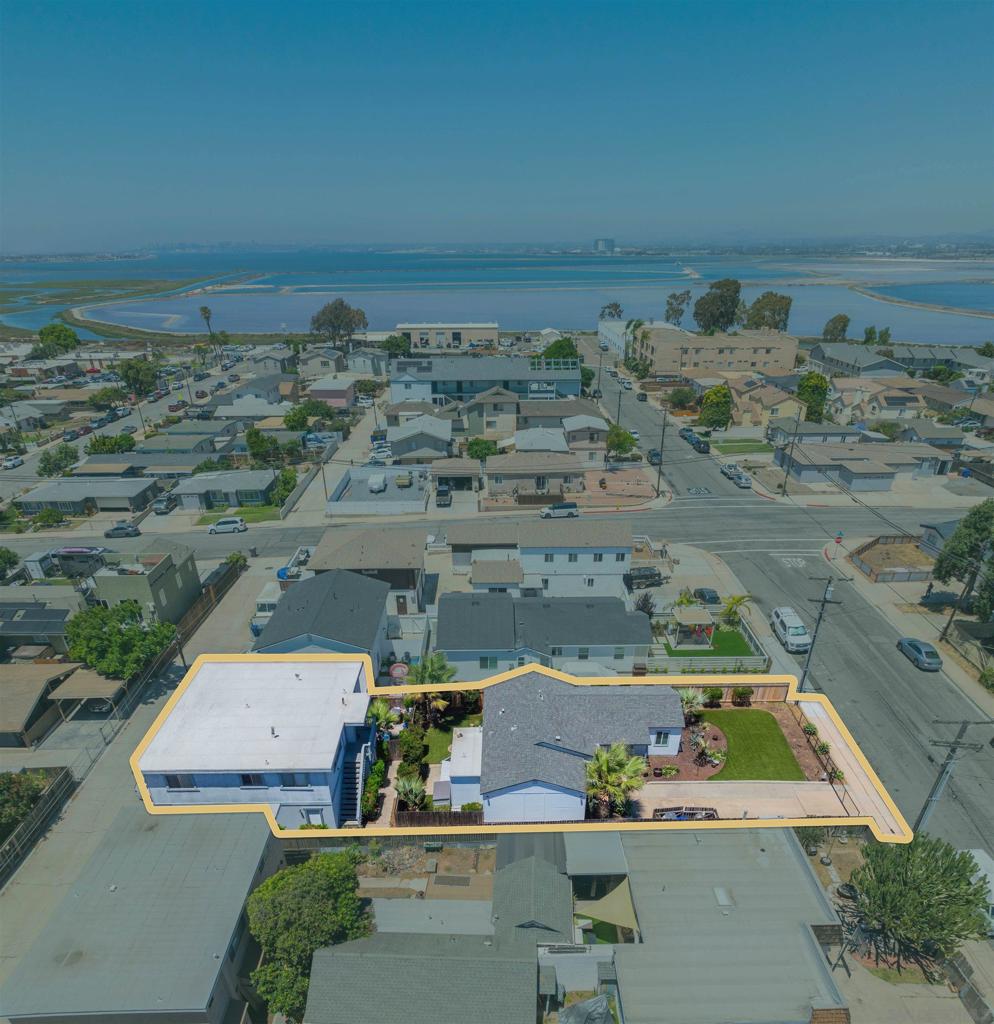 562 564 11Th St