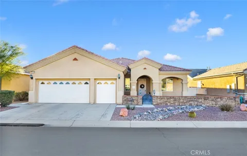 10266 Lakeshore Dr, Apple Valley, CA 92308 - #: HD25272383