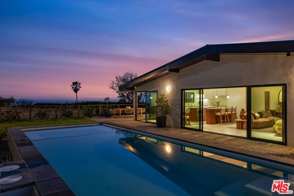 Photo of 3748 Seahorn Drive, Malibu, CA 90265 (MLS # 26718323)