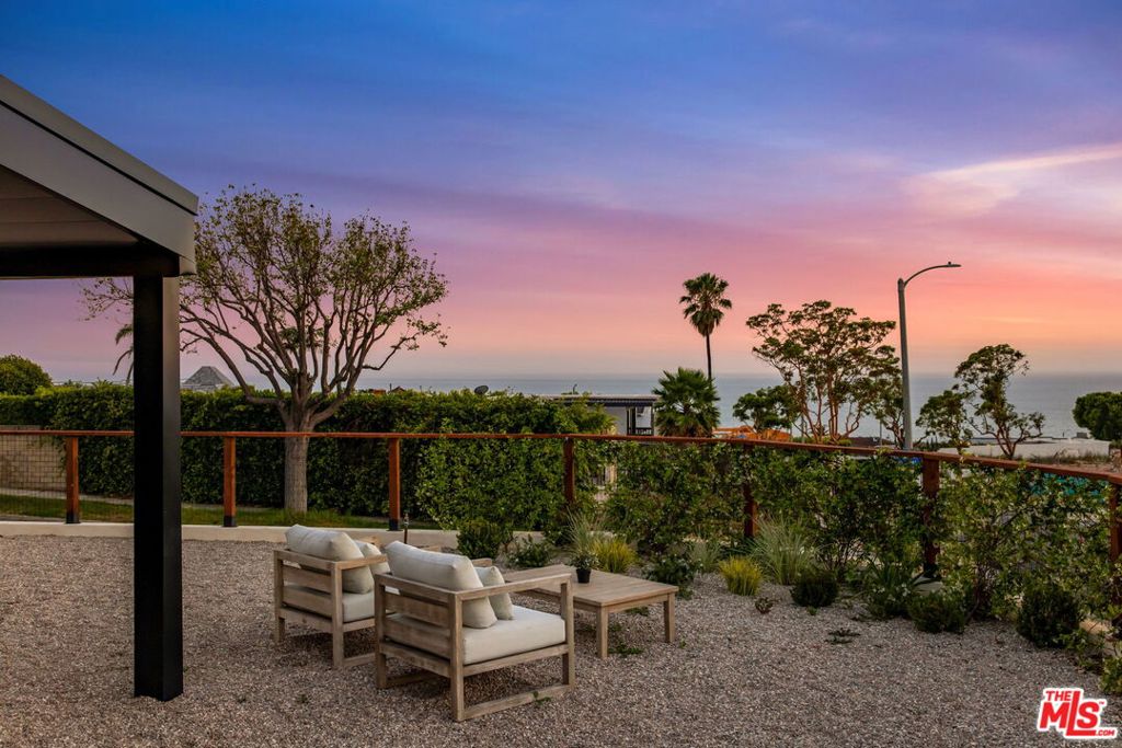 3748 Seahorn Drive