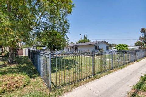 Tiny photo for 22641 Sherman Way, West Hills, CA 91307 (MLS # SR26146866)