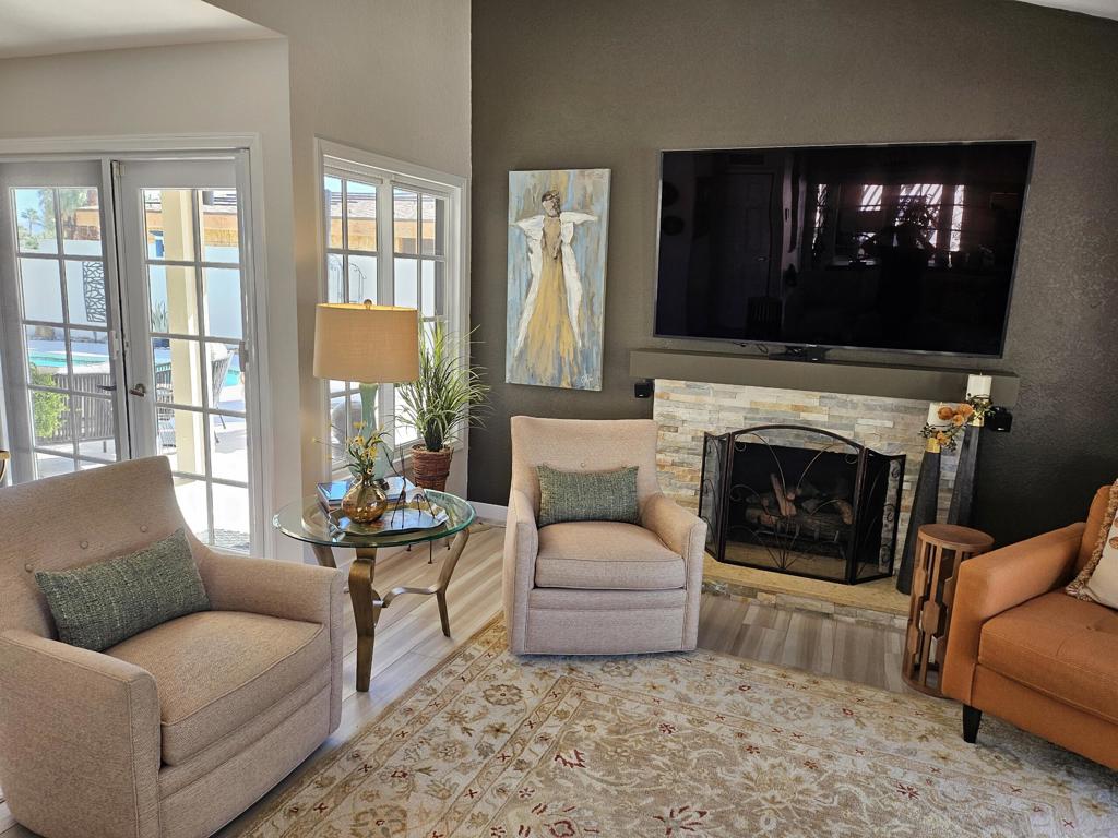 Magnesia Falls Cove - Residential