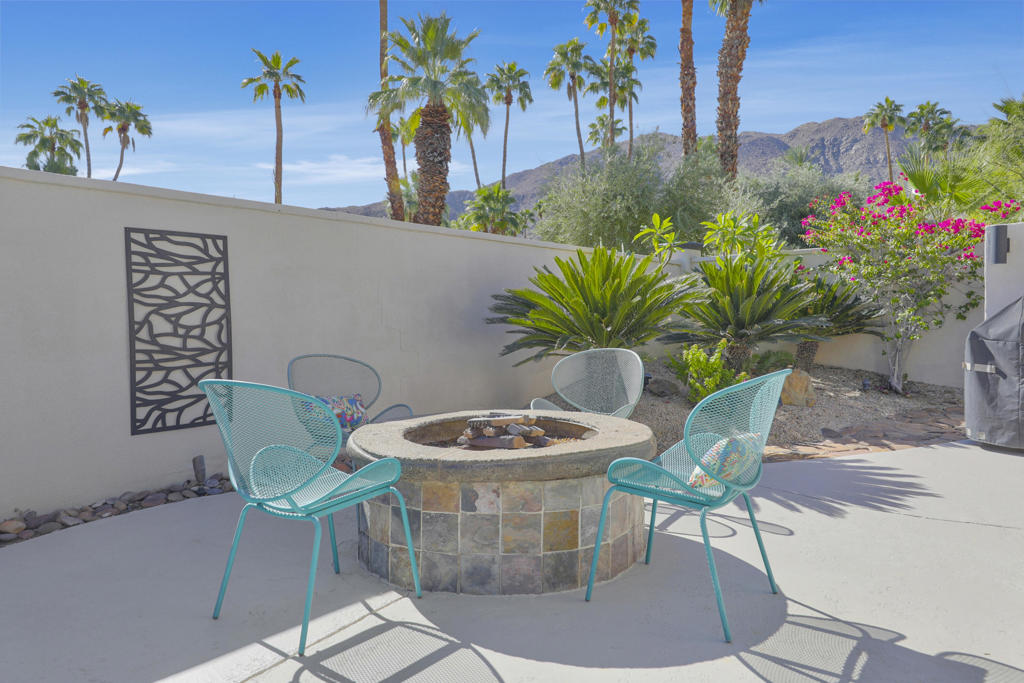 Magnesia Falls Cove - Residential