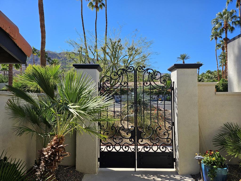 Magnesia Falls Cove - Residential