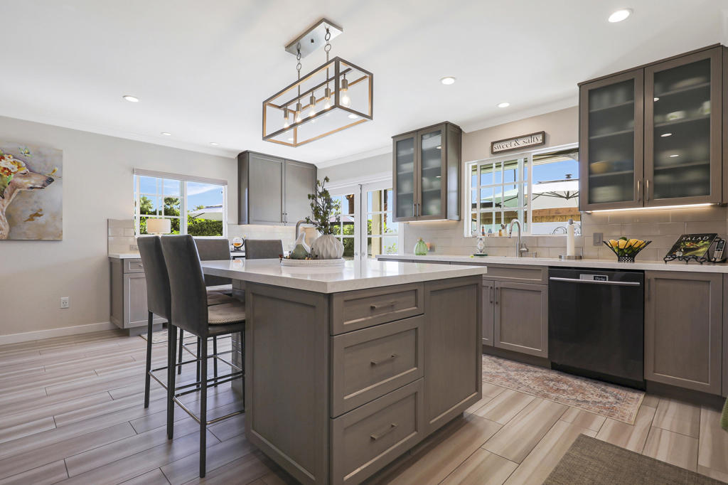 Magnesia Falls Cove - Residential