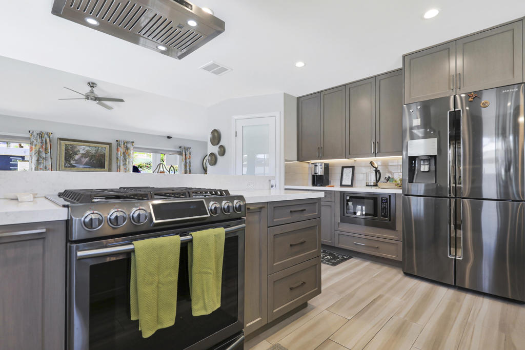 Magnesia Falls Cove - Residential