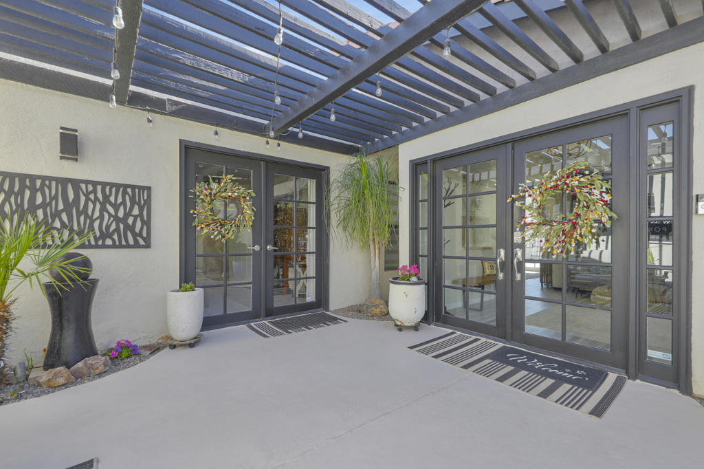 Magnesia Falls Cove - Residential