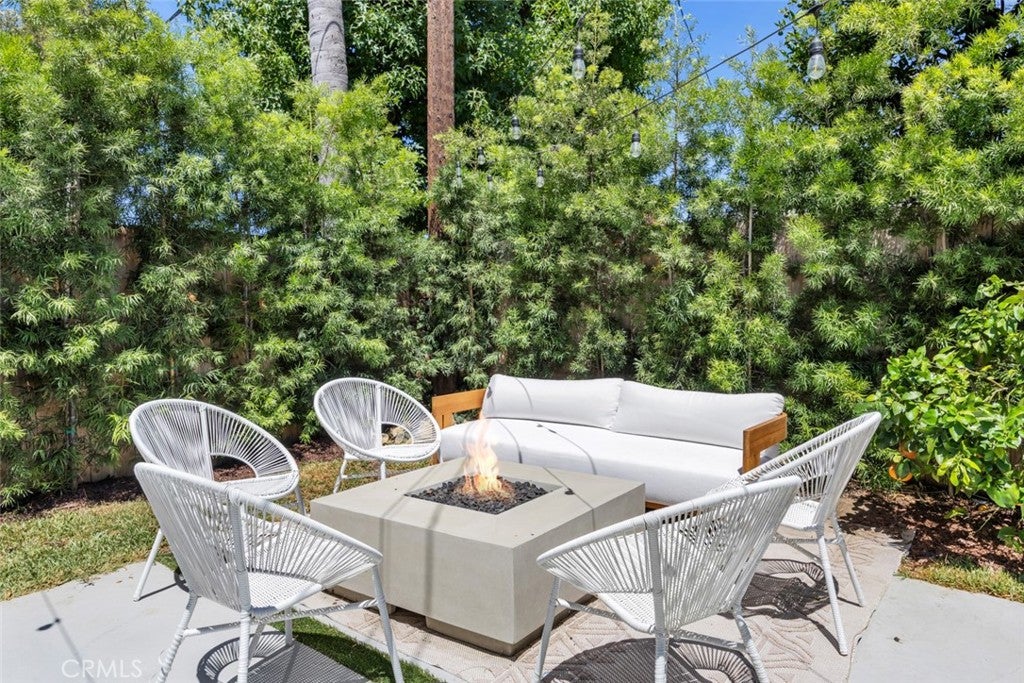 268 E Bay, Costa Mesa CA 92627 - Photo 21