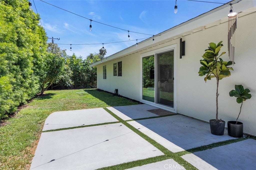 268 E Bay, Costa Mesa CA 92627 - Photo 22