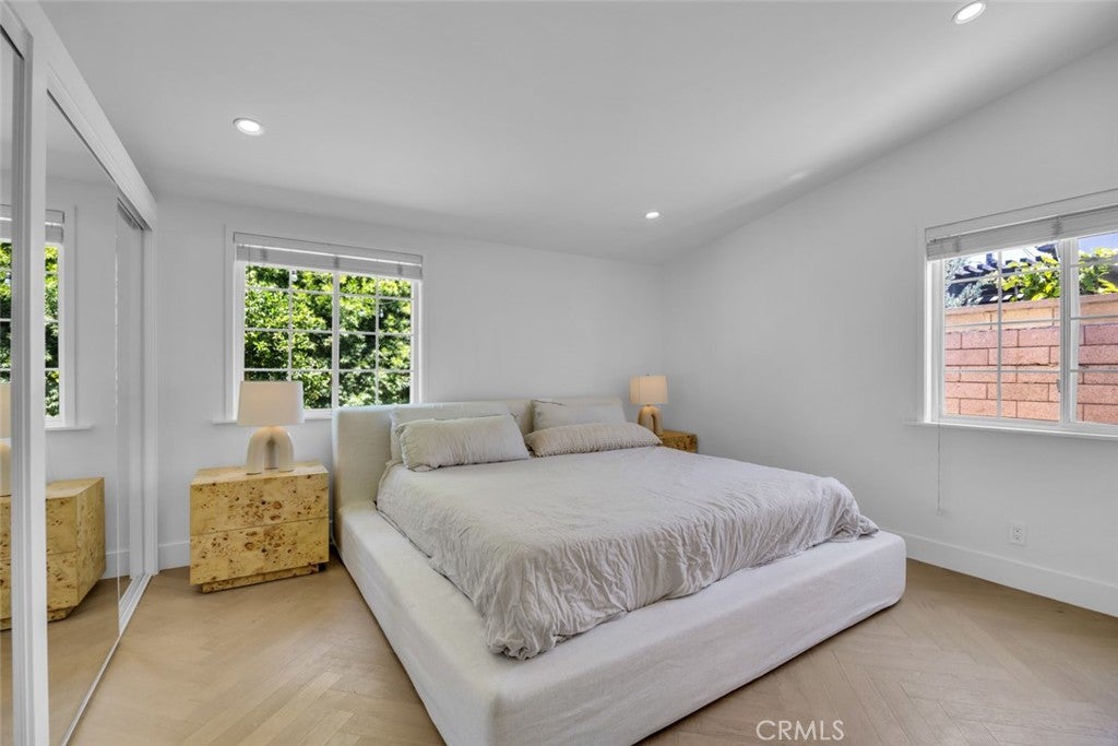 268 E Bay, Costa Mesa CA 92627 - Photo 13