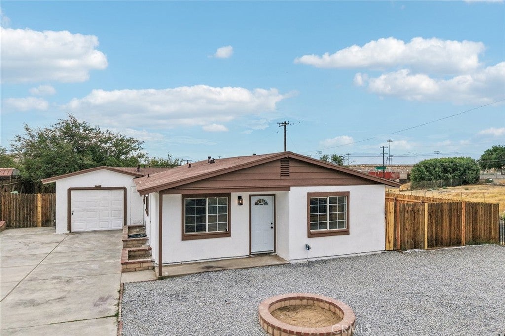 15535 Fresno