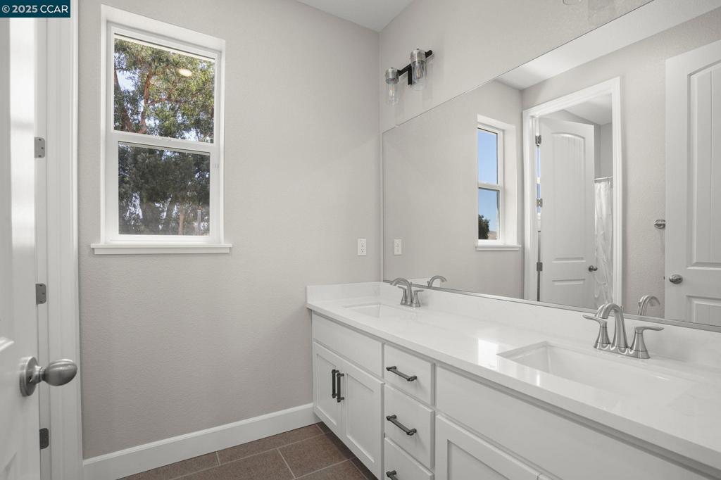 CANTERVILG - Residential Lease