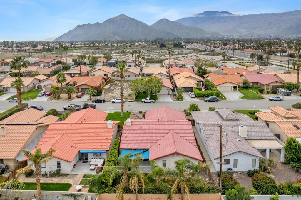 78570 Bottlebrush Drive