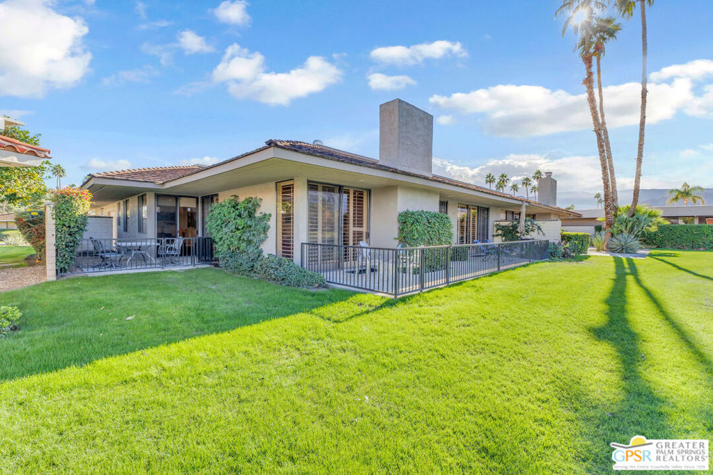 The Springs Country Club - Residential Lease