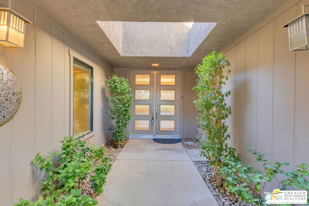 The Springs Country Club - Residential Lease