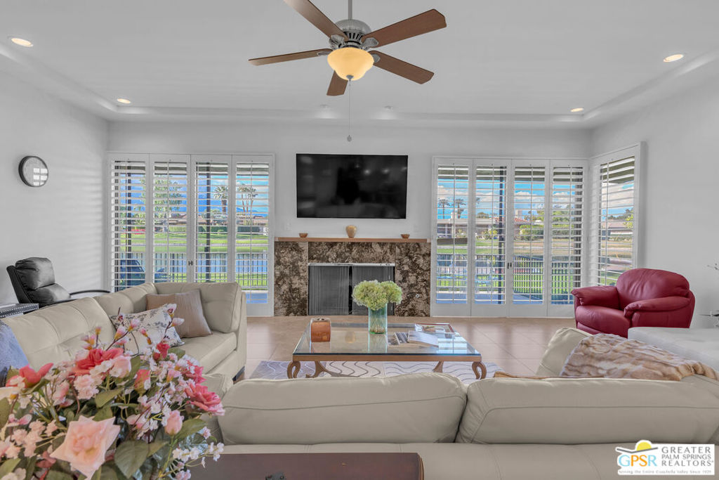 The Springs Country Club - Residential Lease