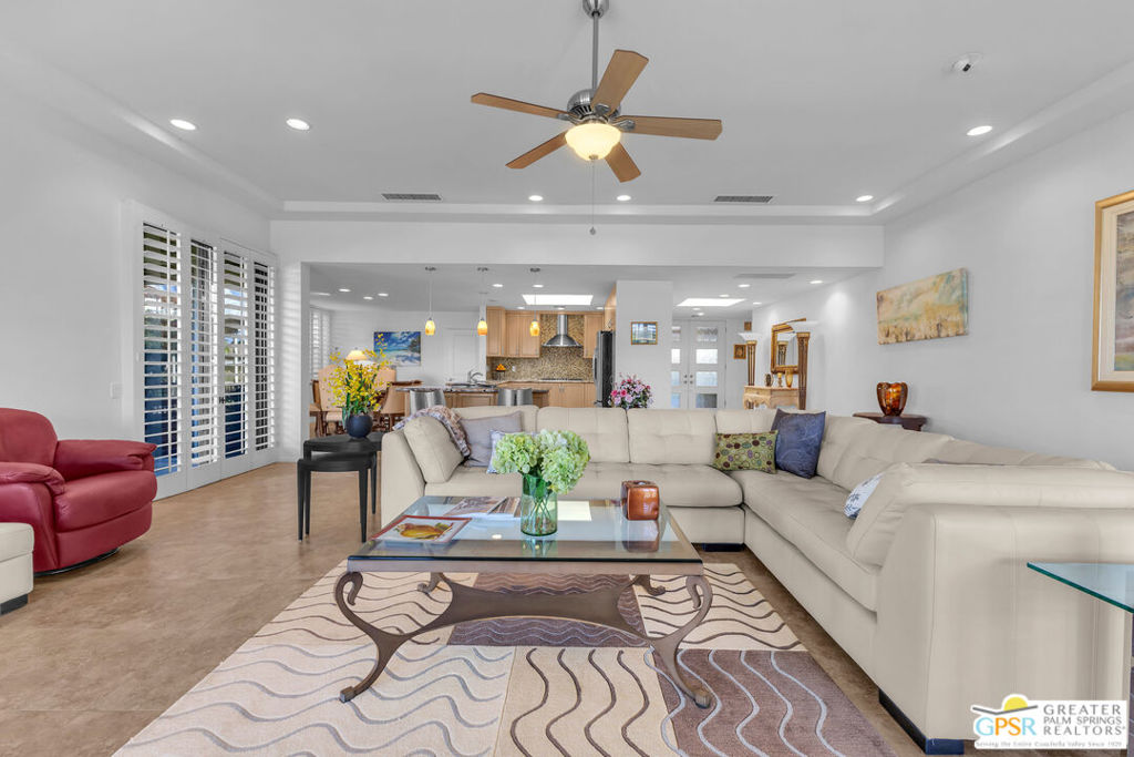 The Springs Country Club - Residential Lease